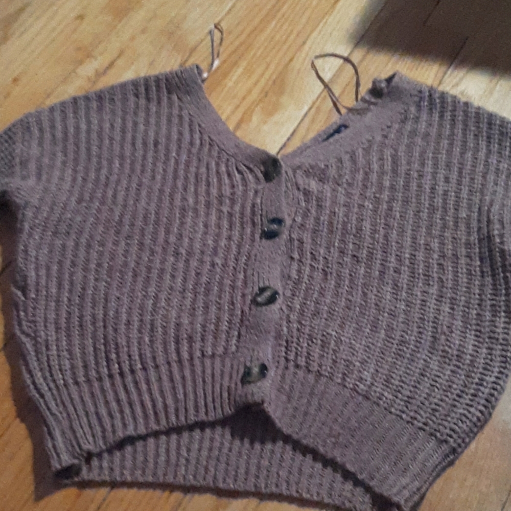 Cute Purple-ish Brown-ish Cardigan